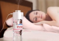 Satechi USB Portable Humidifier Turns Water Bottle into Humidifier in use
