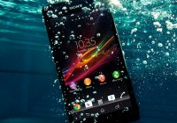 Sony Xperia ZR does Full HD Video Recording Underwater water