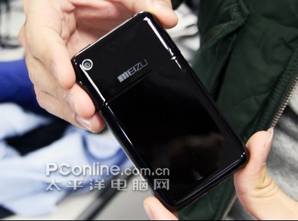 meizu-m8-unboxed-6.jpg