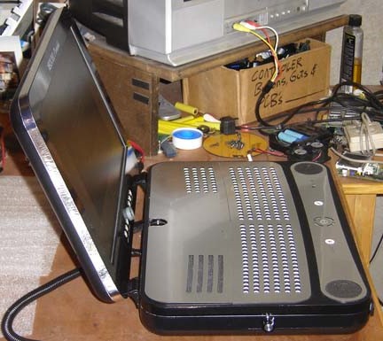 ben-heck-xbox-360-portable-4.jpg
